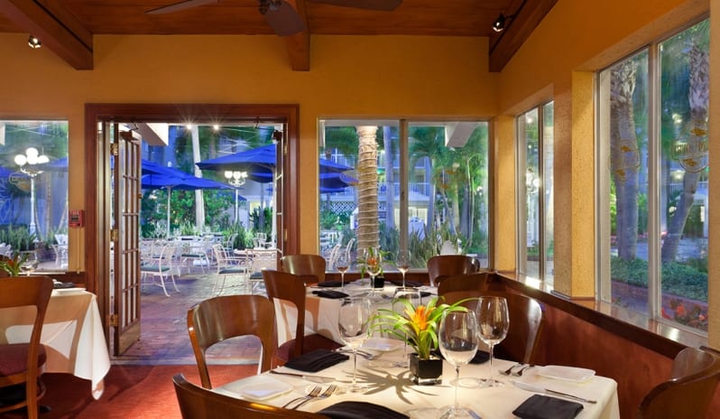 Tradewind Island Grand - Palm Grill Interior
